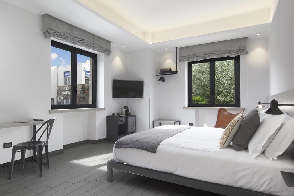 La Ferrovia Guest House Sorrento Luaran gambar